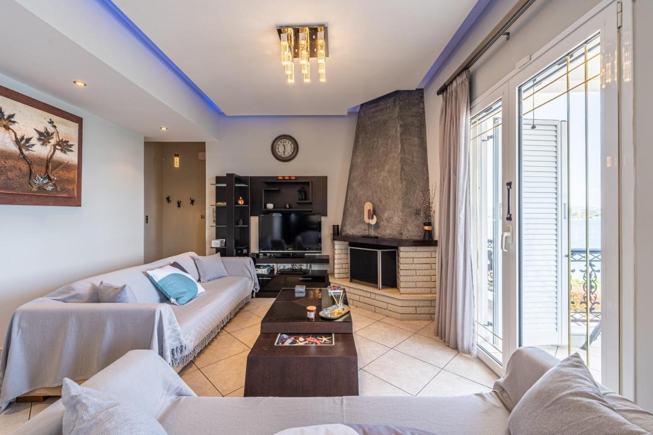Bay View House Apartment Petalidi Bagian luar foto
