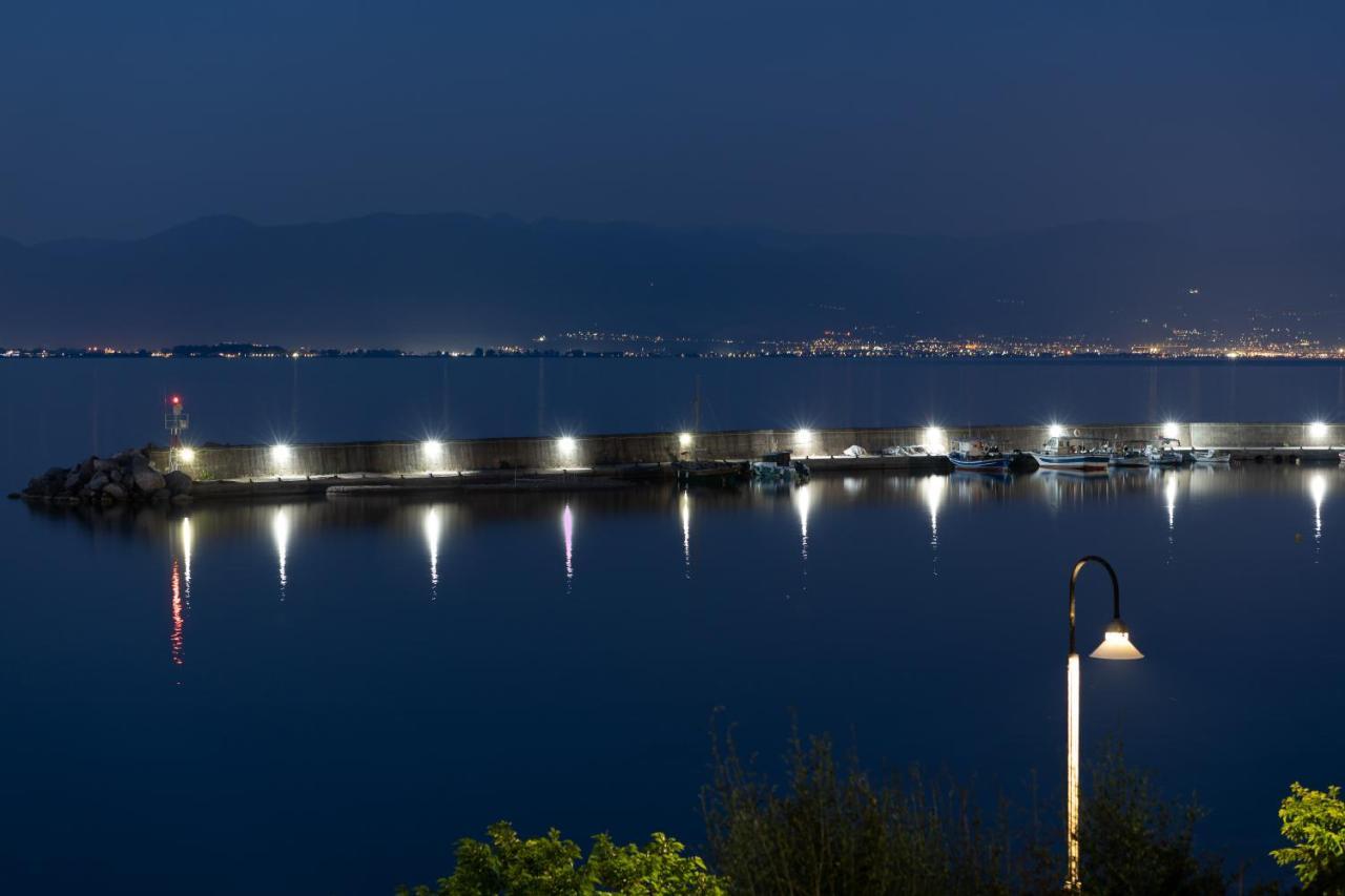 Bay View House Apartment Petalidi Bagian luar foto