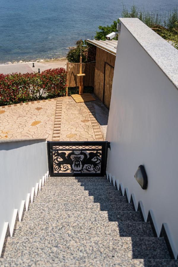 Bay View House Apartment Petalidi Bagian luar foto